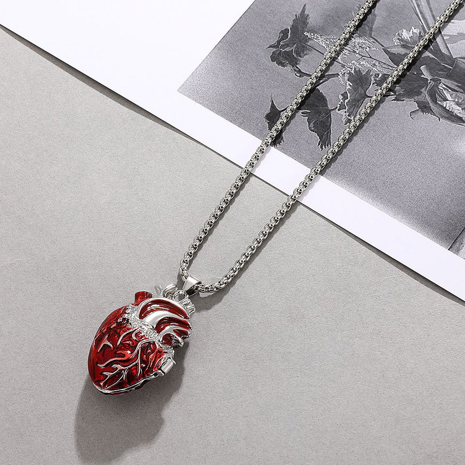 Vintage Style Fashion Beating Heart Pendant Necklace