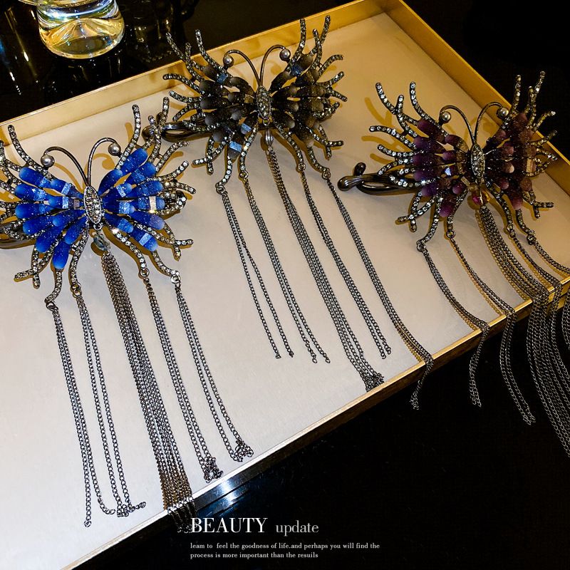 Black Butterfly Metal Claw Hair Clip With Hair Pins