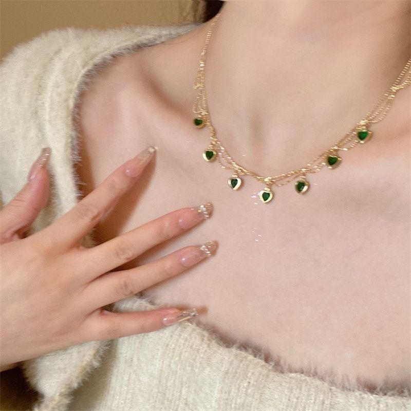 Heart-shaped Green Crystal Chain Necklace For Women