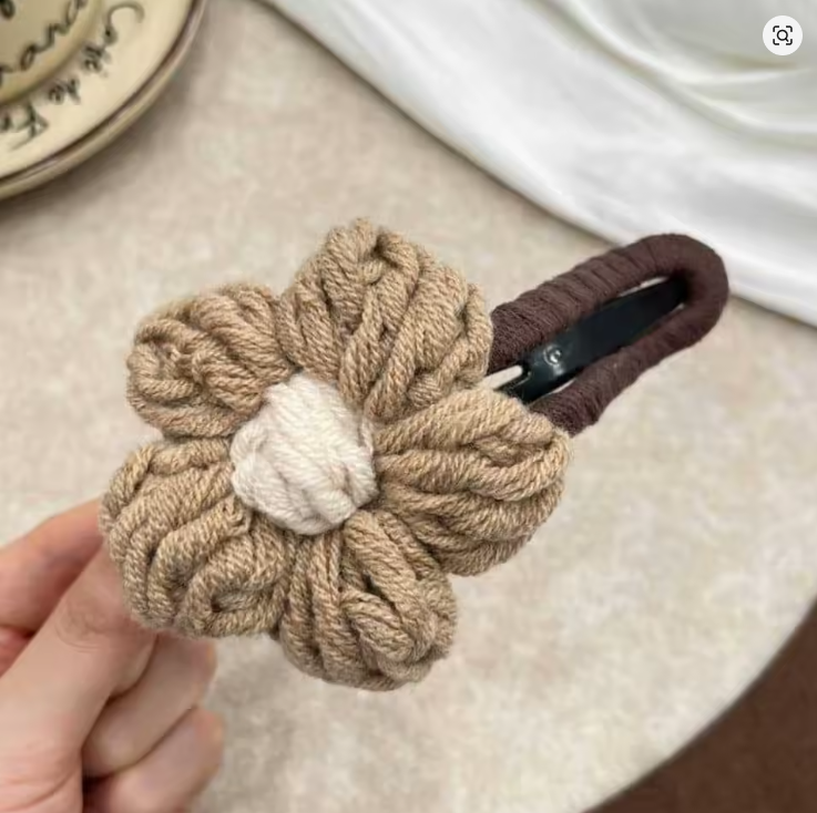 New Woolen Flower Hair Clip for Woman