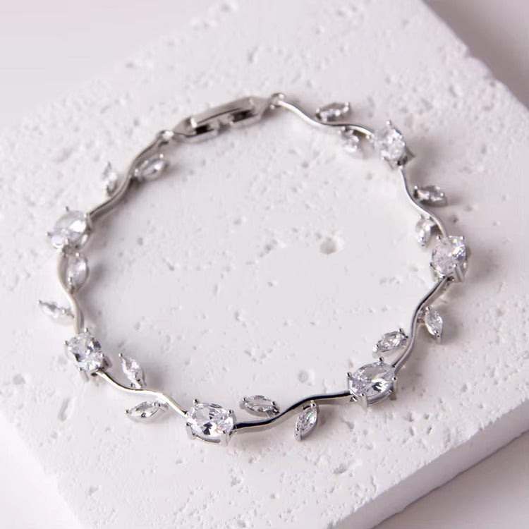 Tulip Bracelet